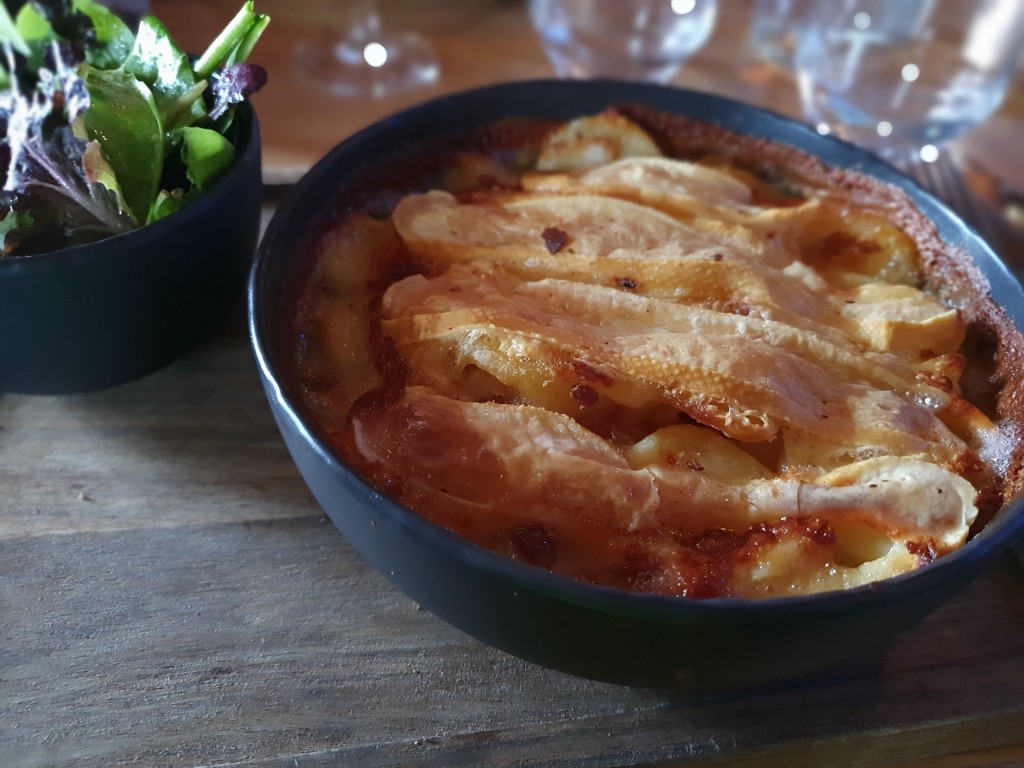 Recette La traditionnelle fondue savoyarde sur Chefclub daily